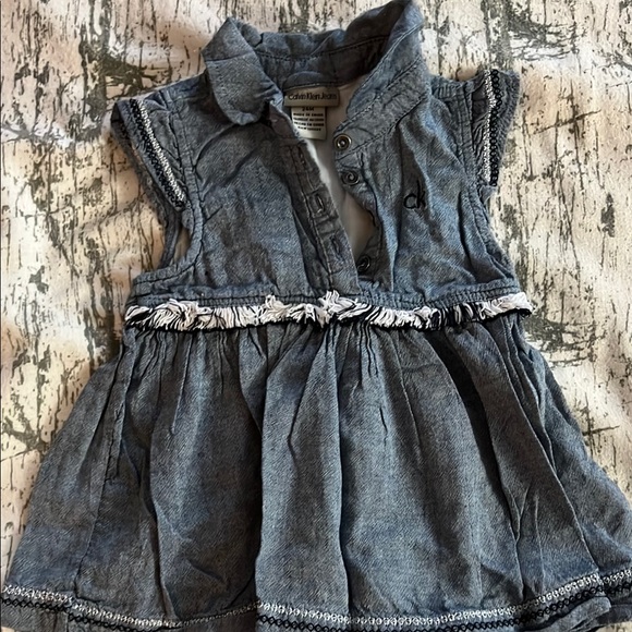 Girls' Denim Dress and Pink Outfit Set - Picture 2 of 4